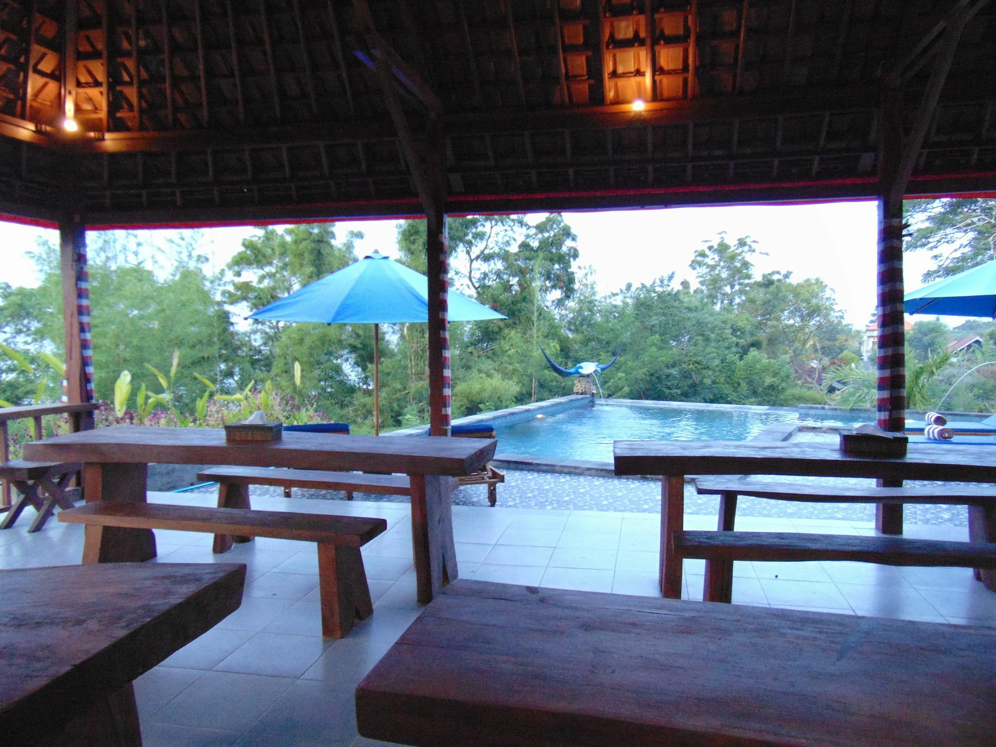 Starfish Lembongan Hotel Luaran gambar